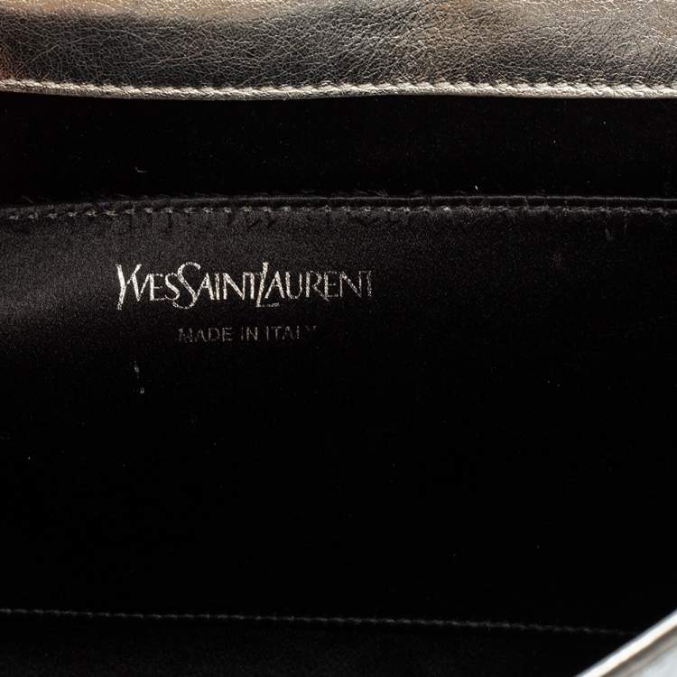 Pre Owned Yves Saint Laurent Silver Leather Belle De Jour Flap Clutch