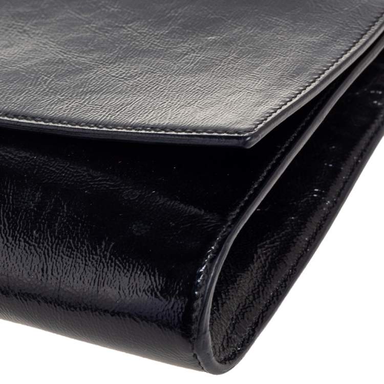 Pre Owned Yves Saint Laurent Black Patent Leather Belle De Jour Flap Clutch