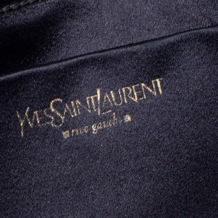Pre Owned Yves Saint Laurent Black Patent Leather Belle De Jour Flap Clutch
