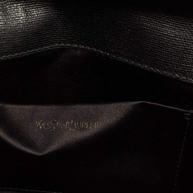 Pre Owned Yves Saint Laurent Black Textured Leather Y-Ligne Clutch