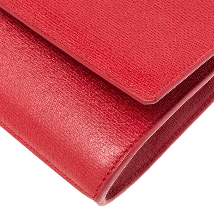 Pre Owned Yves Saint Laurent Red Textured Leather Y-Ligne Clutch