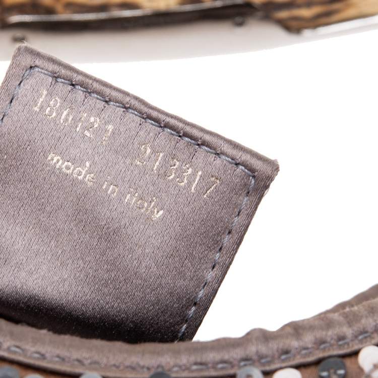 مملوكة مسبقًا Yves Saint Laurent Grey Sequins And Satin Mombasa Horn Hobo