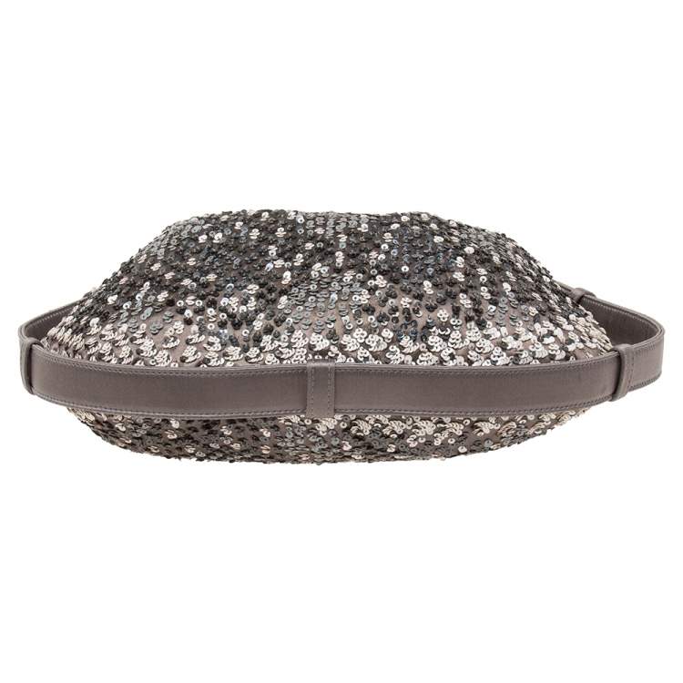 مملوكة مسبقًا Yves Saint Laurent Grey Sequins And Satin Mombasa Horn Hobo