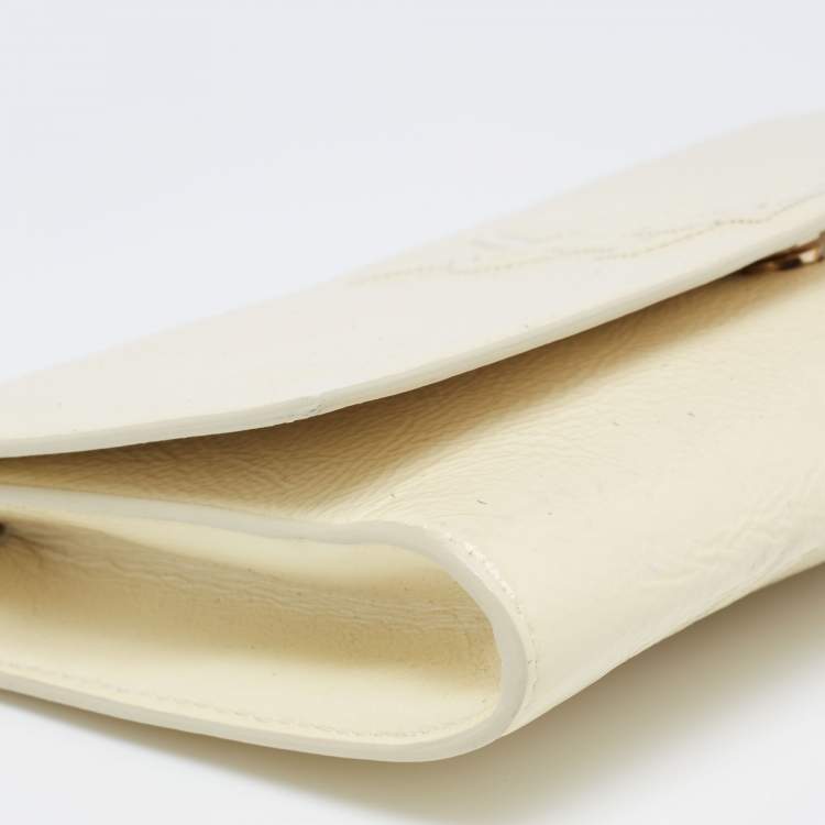 Pre Owned Yves Saint Laurent Off White Patent Leather Belle De Jour Flap Clutch