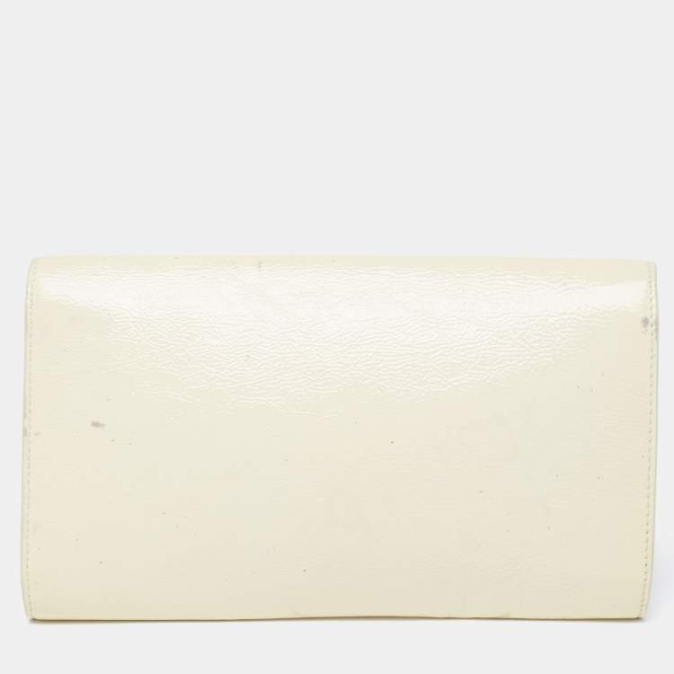 Pre Owned Yves Saint Laurent Off White Patent Leather Belle De Jour Flap Clutch