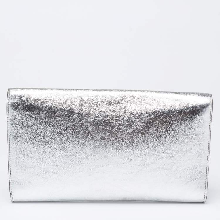 Pre Owned Yves Saint Laurent Metallic Silver Leather Belle De Jour Flap Clutch