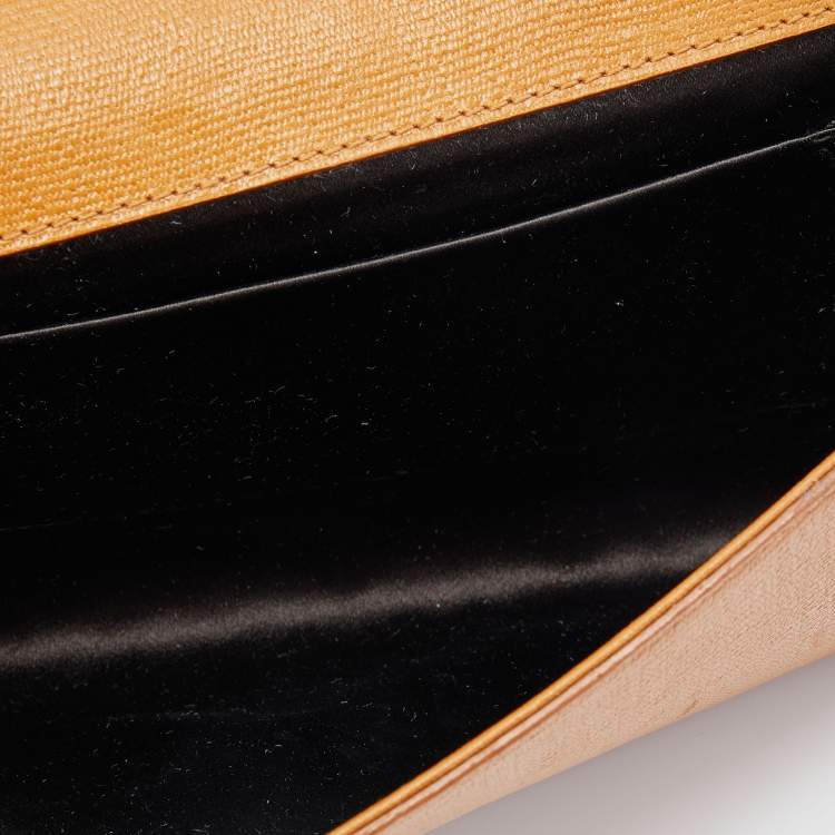 Pre Owned Yves Saint Laurent Orange Leather Y-Ligne Clutch