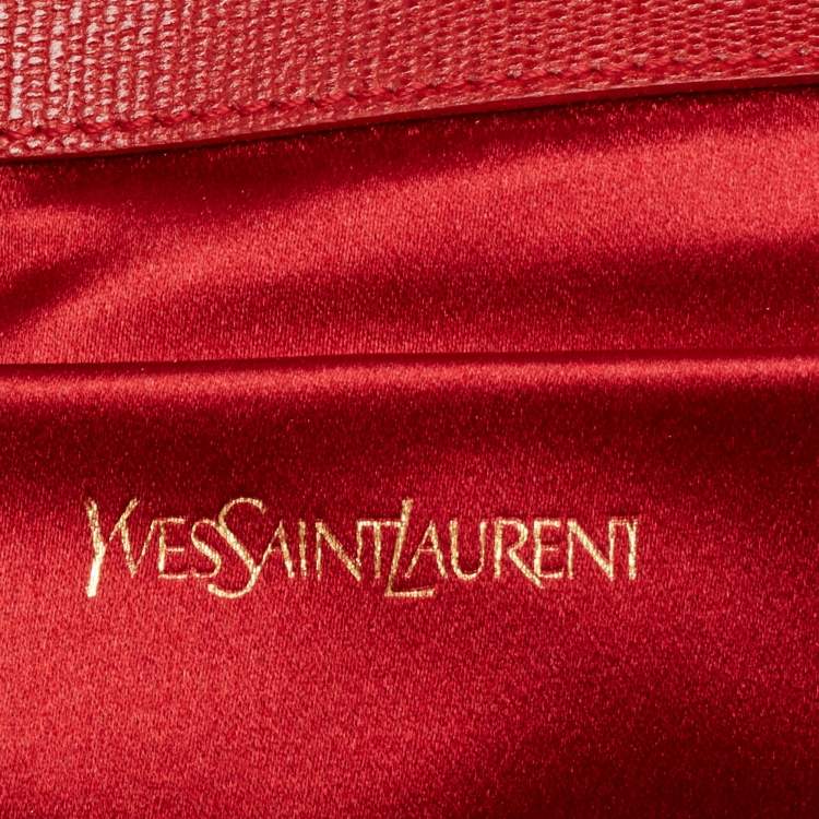 Pre Owned Yves Saint Laurent Red Textured Leather Y-Ligne Clutch