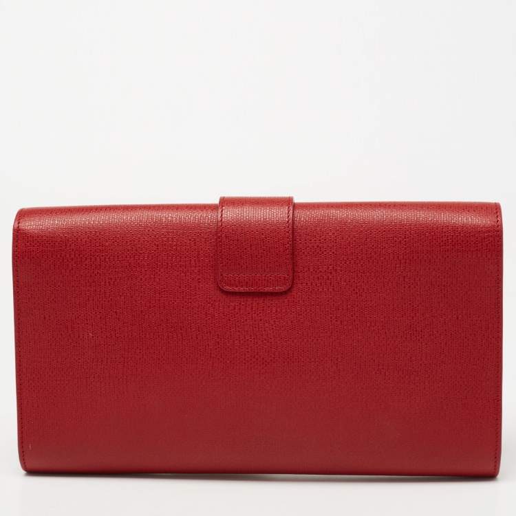 Pre Owned Yves Saint Laurent Red Textured Leather Y-Ligne Clutch
