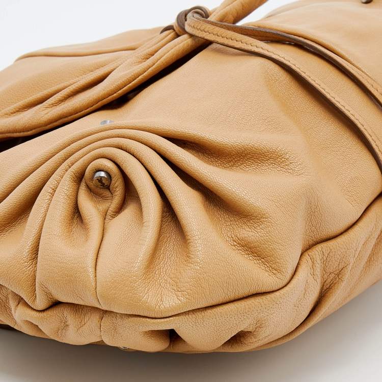 Pre Owned Yves Saint Laurent By Tom Ford Tan Leather Gathered Shoulder Bag