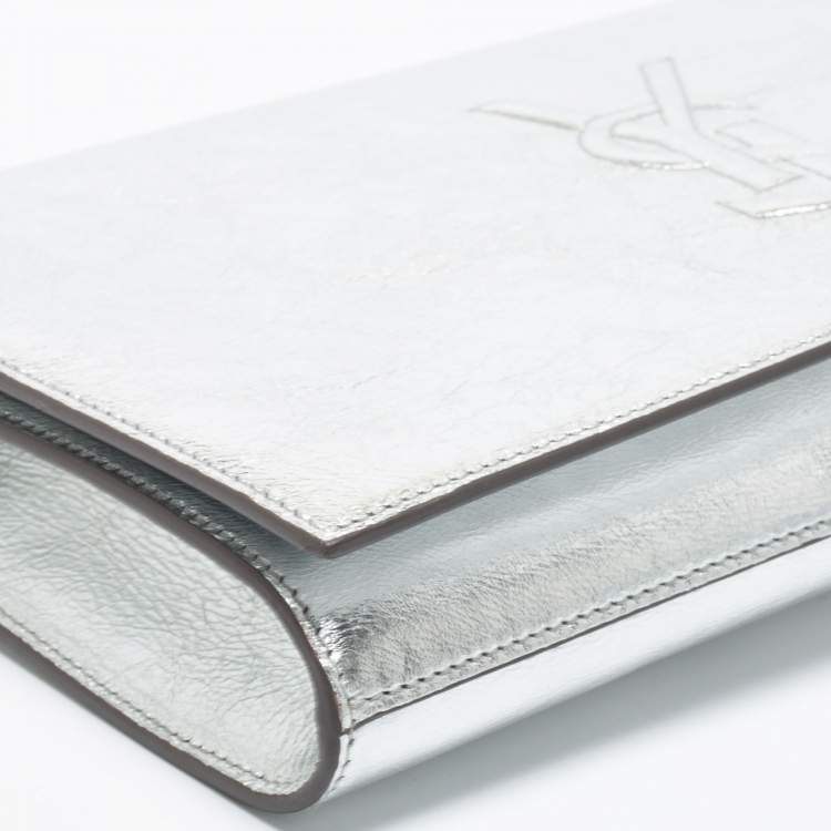 مملوكة مسبقًا Yves Saint Laurent Silver Glossy Leather Belle De Jour Flap Clutch