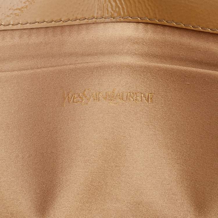 Pre Owned Yves Saint Laurent Beige Patent Leather Belle De Jour Flap Clutch
