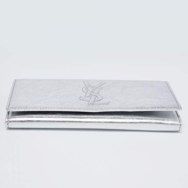مملوكة مسبقًا Yves Saint Laurent Metalic Silver Leather Belle De Jour Continental Wallet