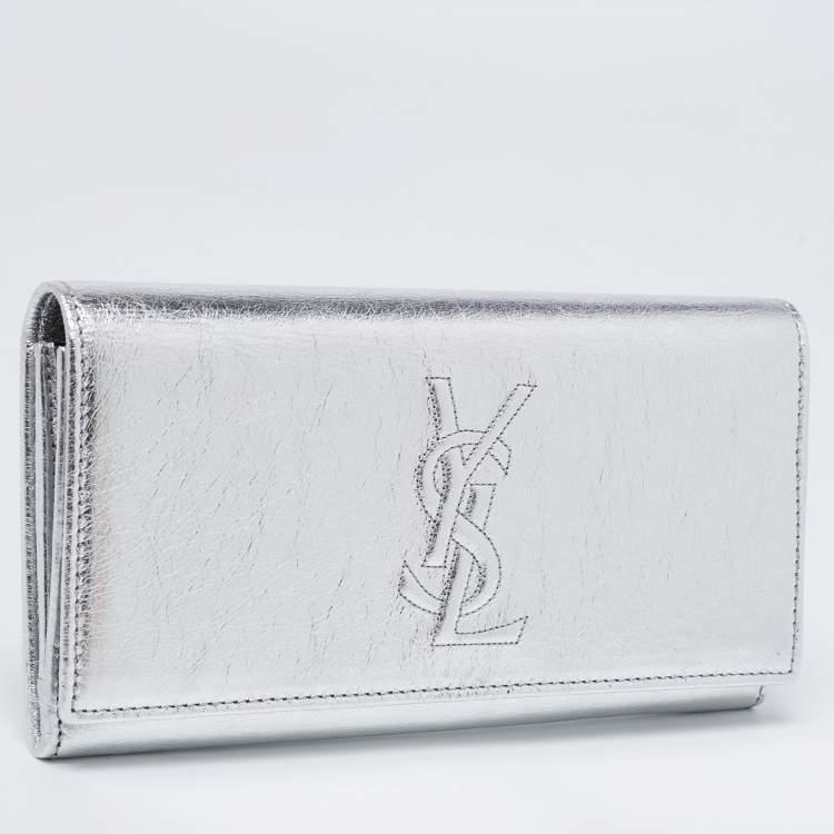 مملوكة مسبقًا Yves Saint Laurent Metalic Silver Leather Belle De Jour Continental Wallet