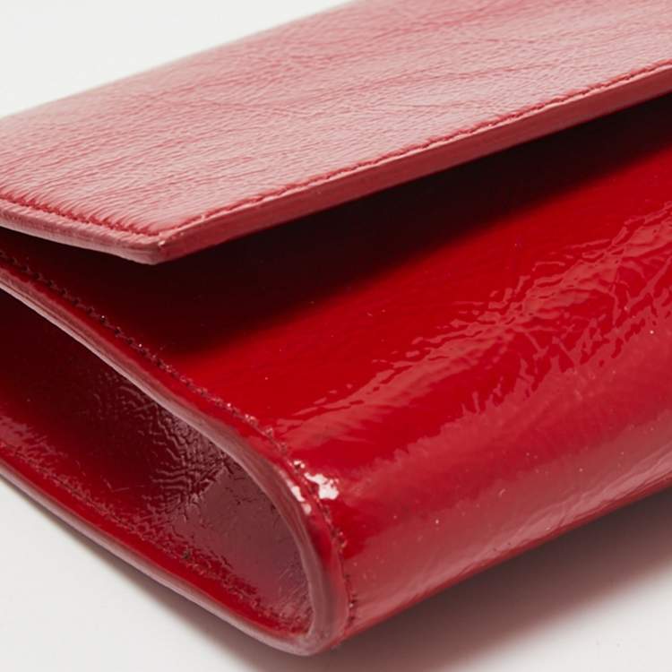 Pre Owned Yves Saint Laurent Paris Red Patent Leather Belle De Jour Clutch