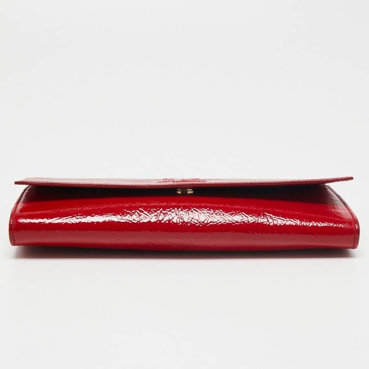 Pre Owned Yves Saint Laurent Paris Red Patent Leather Belle De Jour Clutch