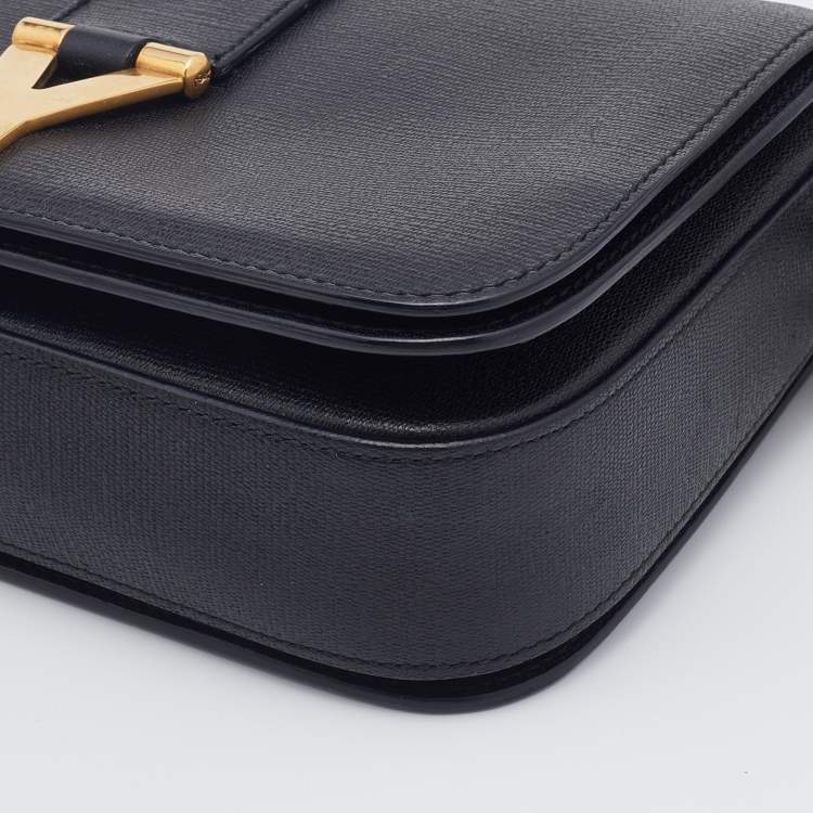 مملوكة مسبقًا Yves Saint Laurent Black Leather Medium Chyc Flap Bag