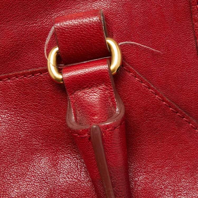 Pre Owned Yves Saint Laurent Red Leather Medium Cabas Chyc Tote