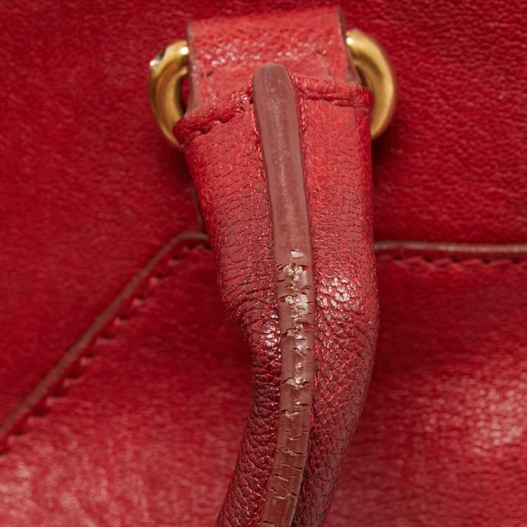 Pre Owned Yves Saint Laurent Red Leather Medium Cabas Chyc Tote