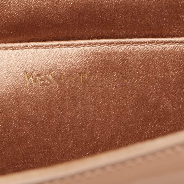 Pre Owned Yves Saint Laurent Beige Patent Leather Belle De Jour Flap Clutch