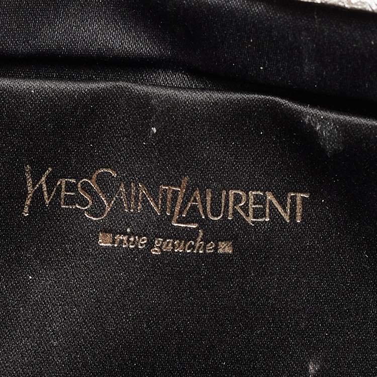 Pre Owned Yves Saint Laurent Silver Leather Belle De Jour Clutch