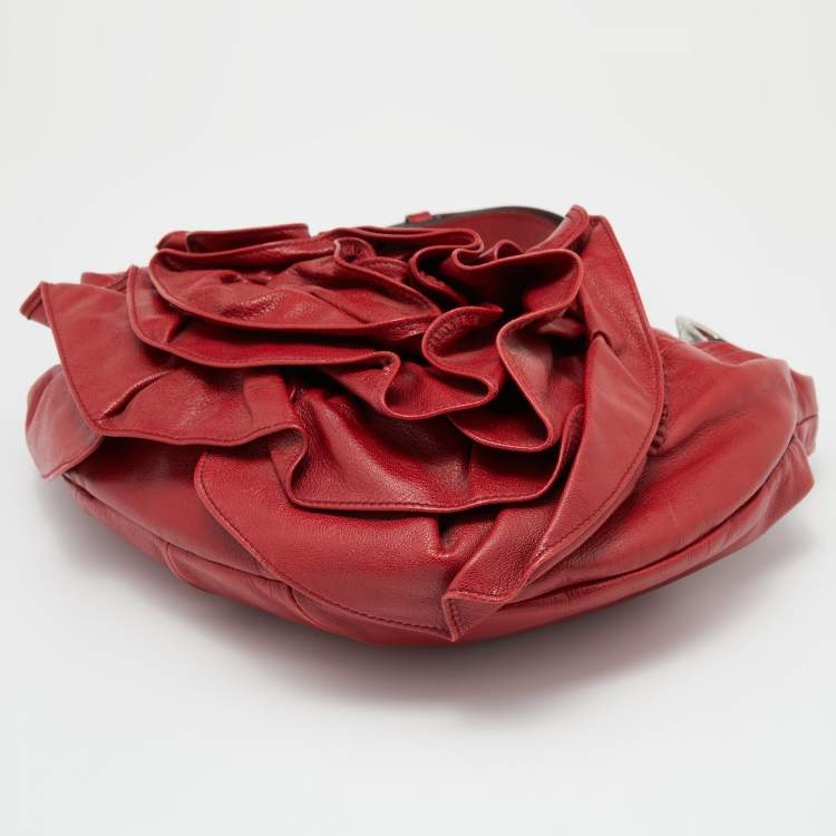 مملوكة مسبقًا Yves Saint Laurent Red Leather Petal Nadja Hobo