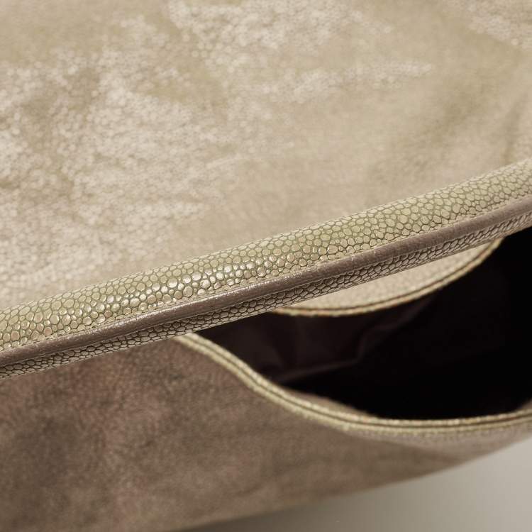 Pre Owned Yves Saint Laurent Light Green Stingray Embossed Leather Roady Hobo