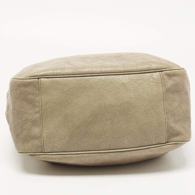 Pre Owned Yves Saint Laurent Light Green Stingray Embossed Leather Roady Hobo