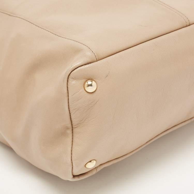 Pre Owned Yves Saint Laurent Beige Leather Lucky Chyc Tote