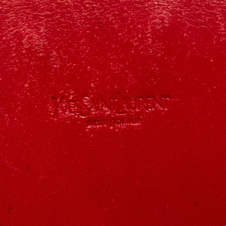 Pre Owned Yves Saint Laurent Red Patent Leather Belle De Jour Flap Compact Wallet