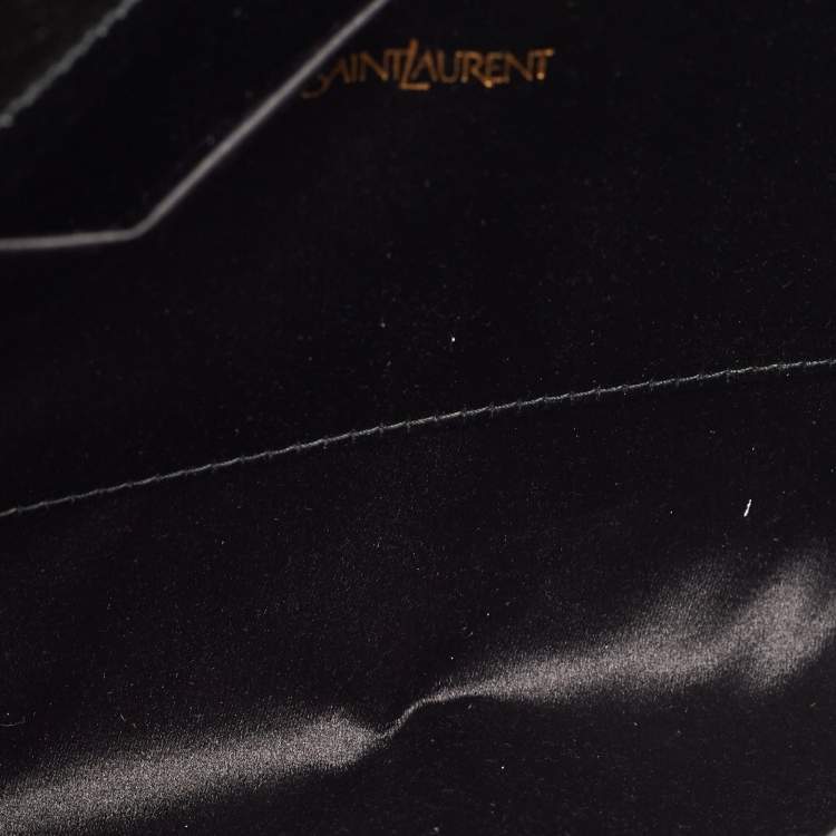 Pre Owned Yves Saint Laurent Black Patent Leather Belle De Jour Clutch