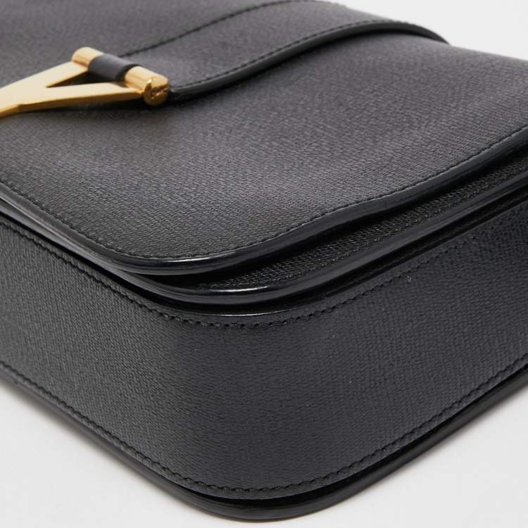 Pre Owned Yves Saint Laurent Black Leather Medium Chyc Flap Bag