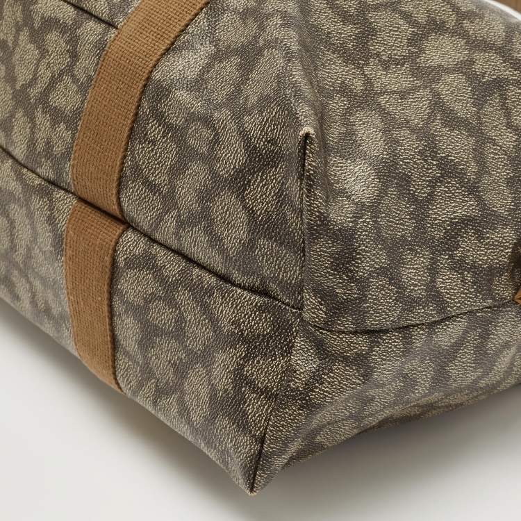 Pre Owned Yves Saint Laurent Grey/Brown Giraffe Print Coated Canvas Tote