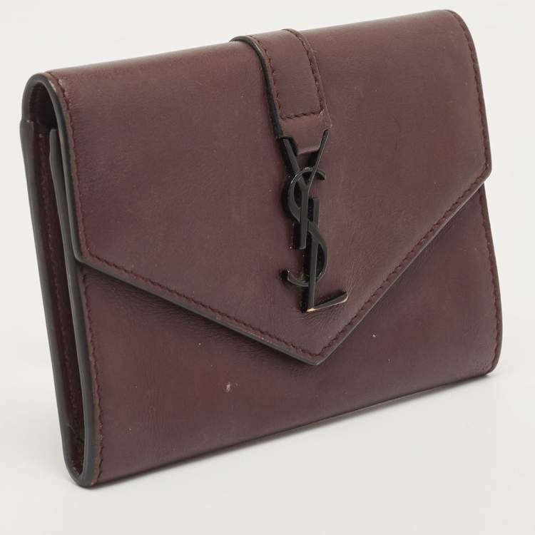 Pre Owned Saint Laurent Burgundy Leather Flap Wallet