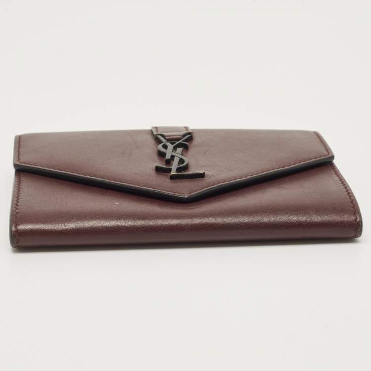 Pre Owned Saint Laurent Burgundy Leather Flap Wallet