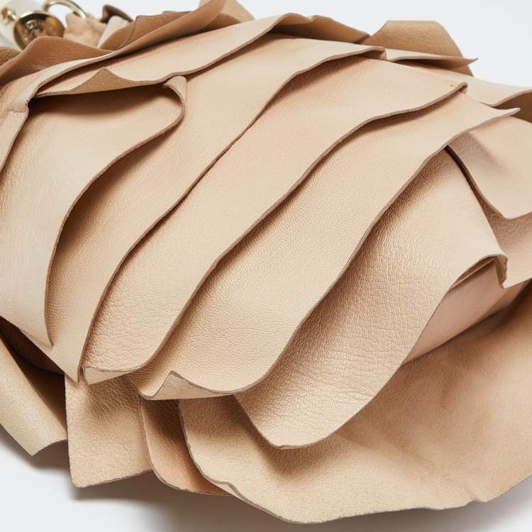 مملوكة مسبقًا Yves Saint Laurent Beige Leather St. Tropez Horn Hobo