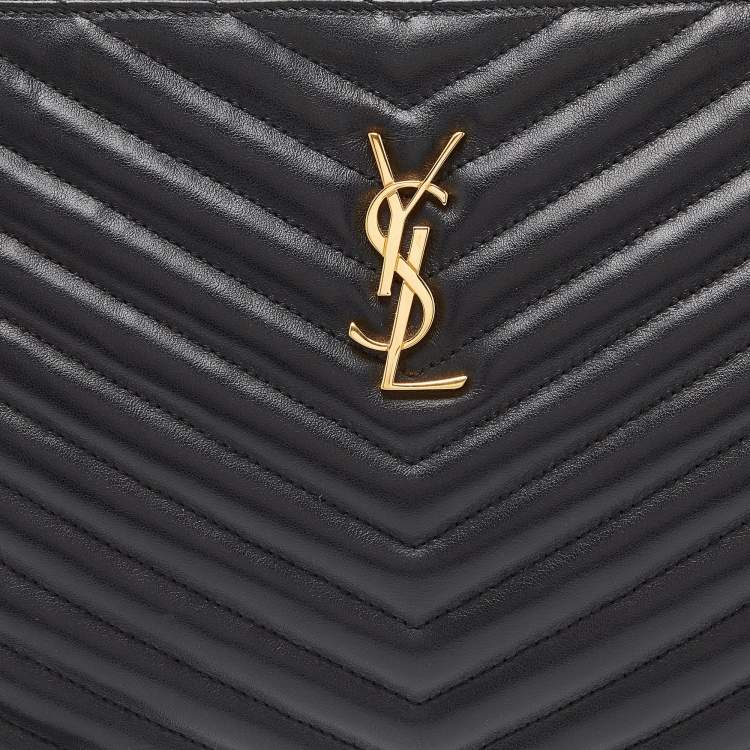 مملوكة مسبقًا Saint Laurent Black Matelassé Leather Monogram Wristlet Pouch