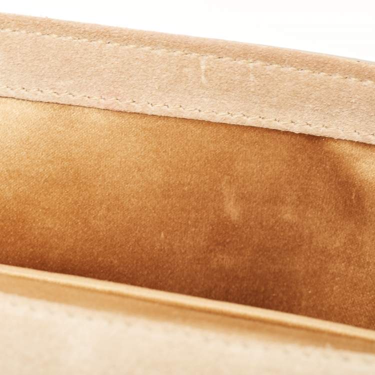 Pre Owned Yves Saint Laurent Gold Leather Large Chyc Clutch