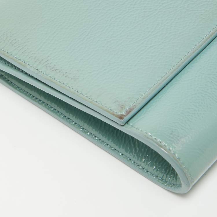 Pre Owned Yves Saint Laurent Light Blue Patent Leather Belle De Jour Flap Clutch