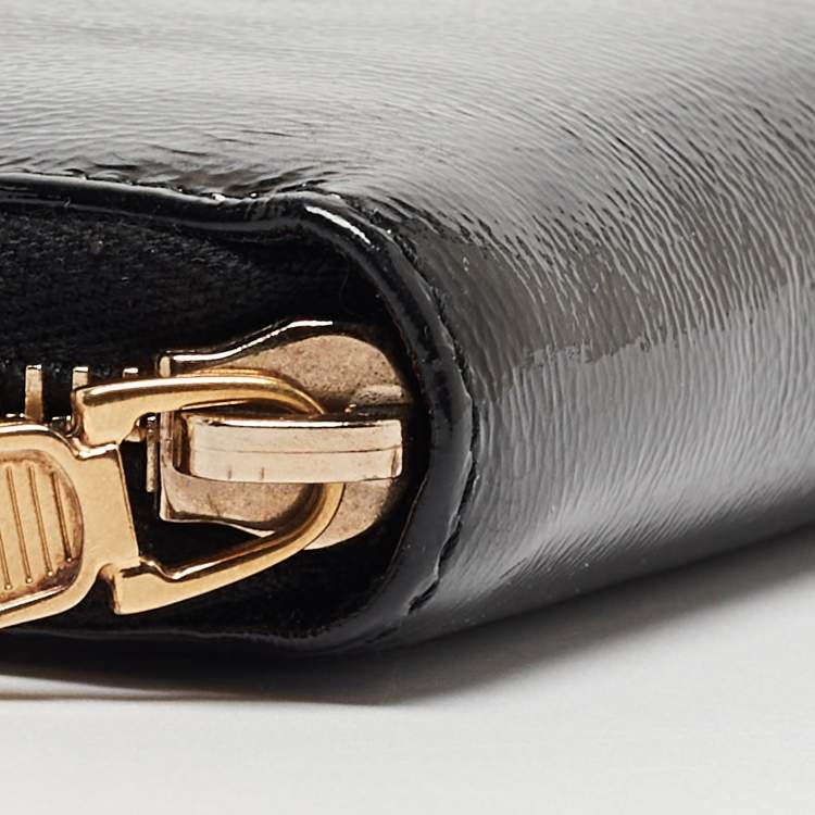 Pre Owned Yves Saint Laurent Black Patent Leather Belle De Jour Zip Around Wallet