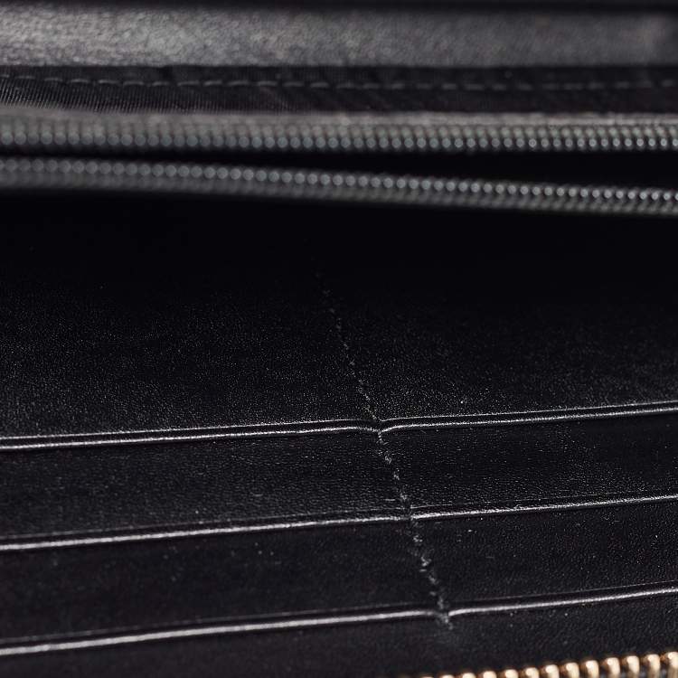 Pre Owned Yves Saint Laurent Black Patent Leather Belle De Jour Zip Around Wallet