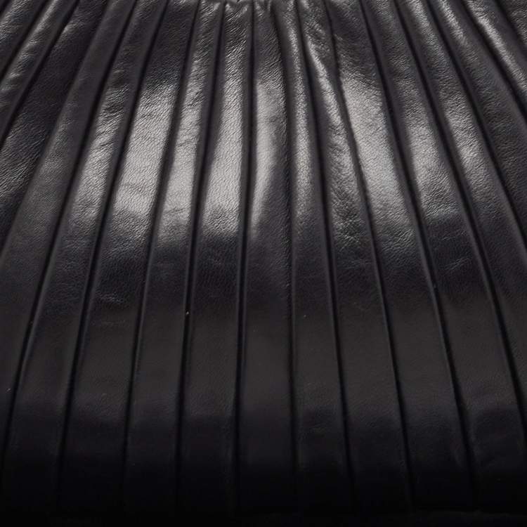 Pre Owned Yves Saint Laurent Black Leather Pleated Mombasa Hobo