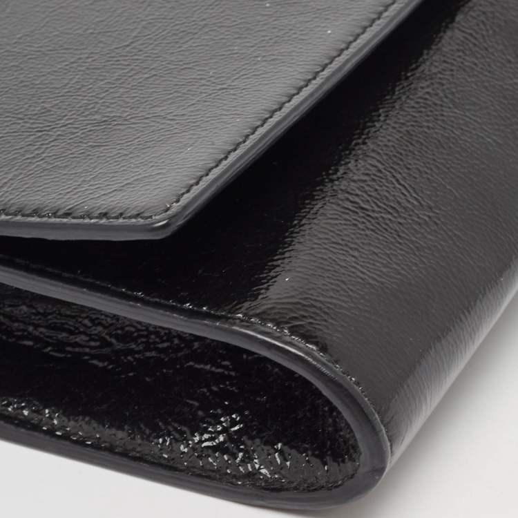 Pre Owned Yves Saint Laurent Black Patent Leather Belle De Jour Flap Clutch