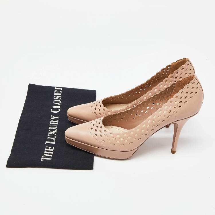 Pre Owned Yves Saint Laurent Pink Cut Out Leather Platform Pumps Size 38.5