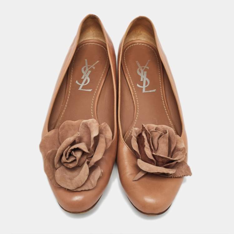 Pre Owned Yves Saint Laurent Brown Leather Rose Applique Ballet Flats Size 38.5