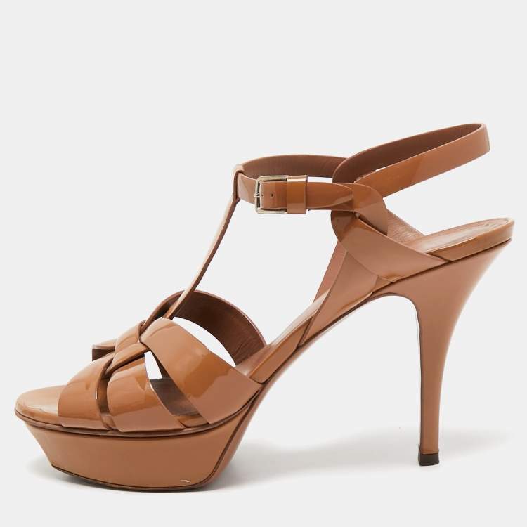 Pre Owned Yves Saint Laurent Beige Patent Leather Platform Sandals Size 39.5