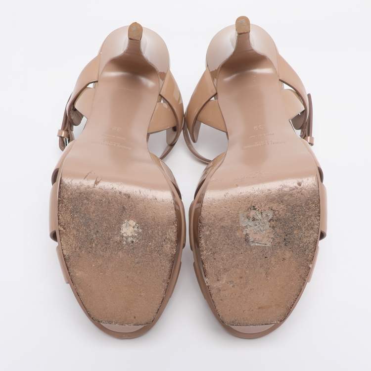 Pre Owned Yves Saint Laurent Beige Patent Leather Platform Sandals Size 39