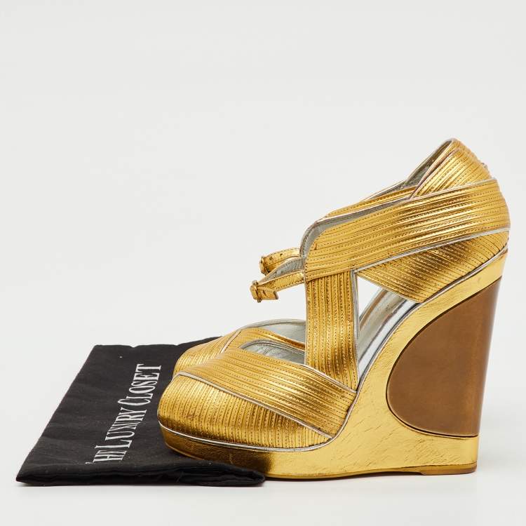 Pre Owned Yves Saint Laurent Metallic Gold Leather Peep Toe Platform Wedge Pumps Size 37