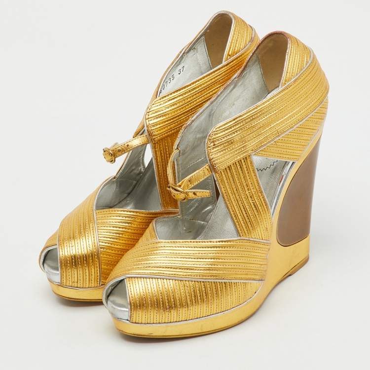 Pre Owned Yves Saint Laurent Metallic Gold Leather Peep Toe Platform Wedge Pumps Size 37