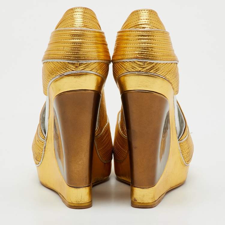 Pre Owned Yves Saint Laurent Metallic Gold Leather Peep Toe Platform Wedge Pumps Size 37